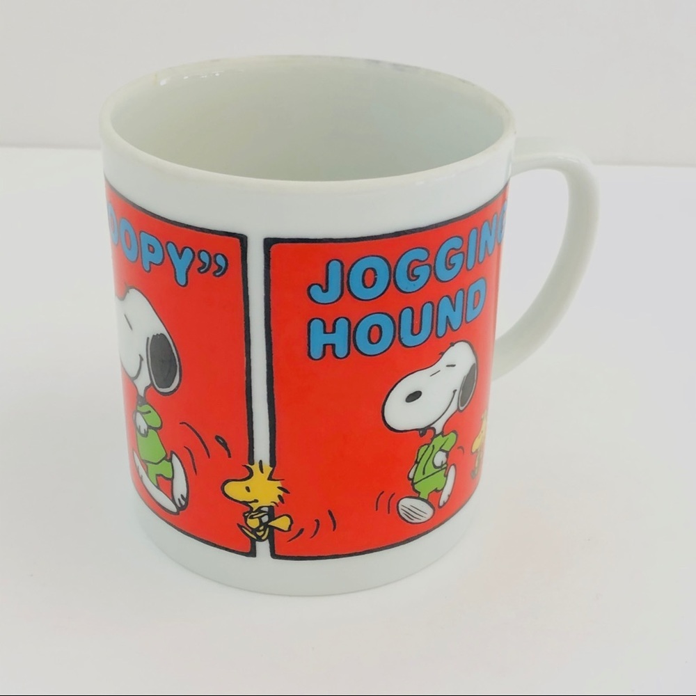Peanuts Characters Vintage Snoopy Coffee Cup